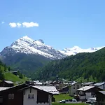 Primavera 2* Saas-Grund