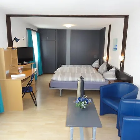 Primavera Hotel 2*