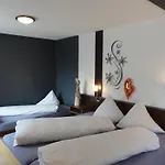 Hotell Primavera 2*
